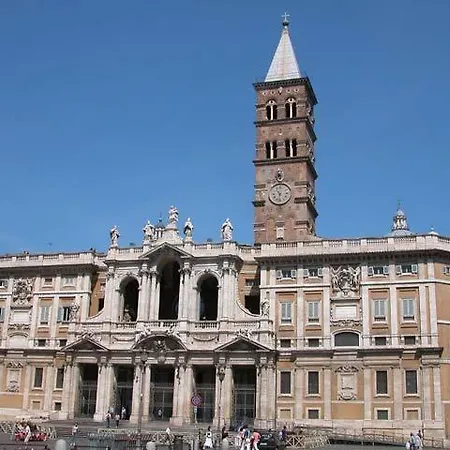 Domus Pensión Roma